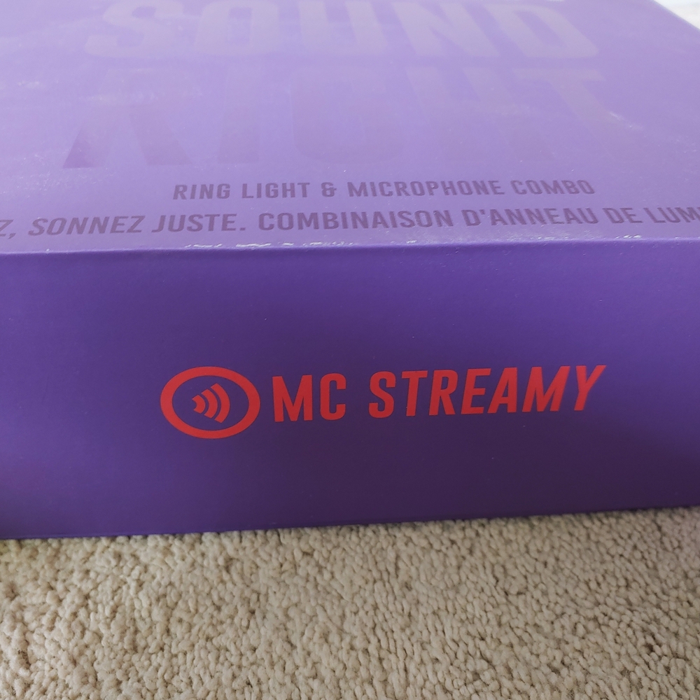 MC Streamy Ring Light & Microphone Combo - New!